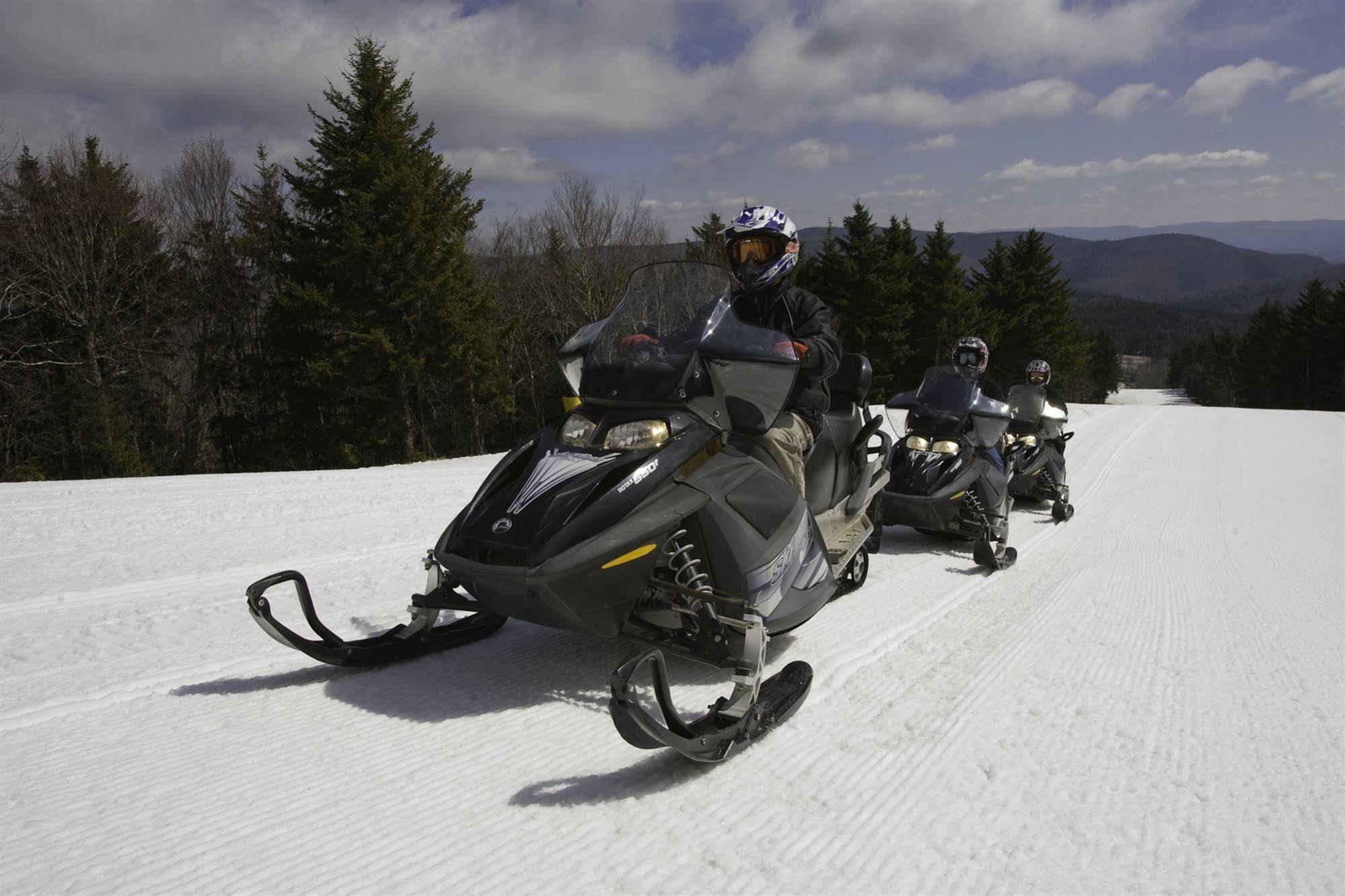 Seneca - Snowshoe Esterno foto